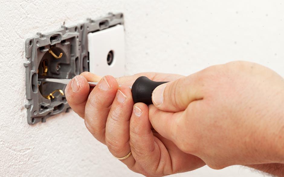 travail électricien Montévrain